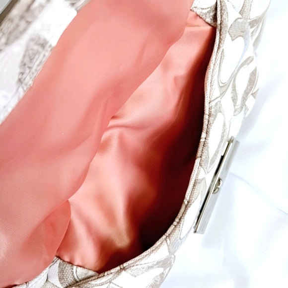 NWOT Coach Kristin Sequin Op Art Hobo Bag Tan Pink Logo L1082-16791 Shoulder - Picture 8 of 16